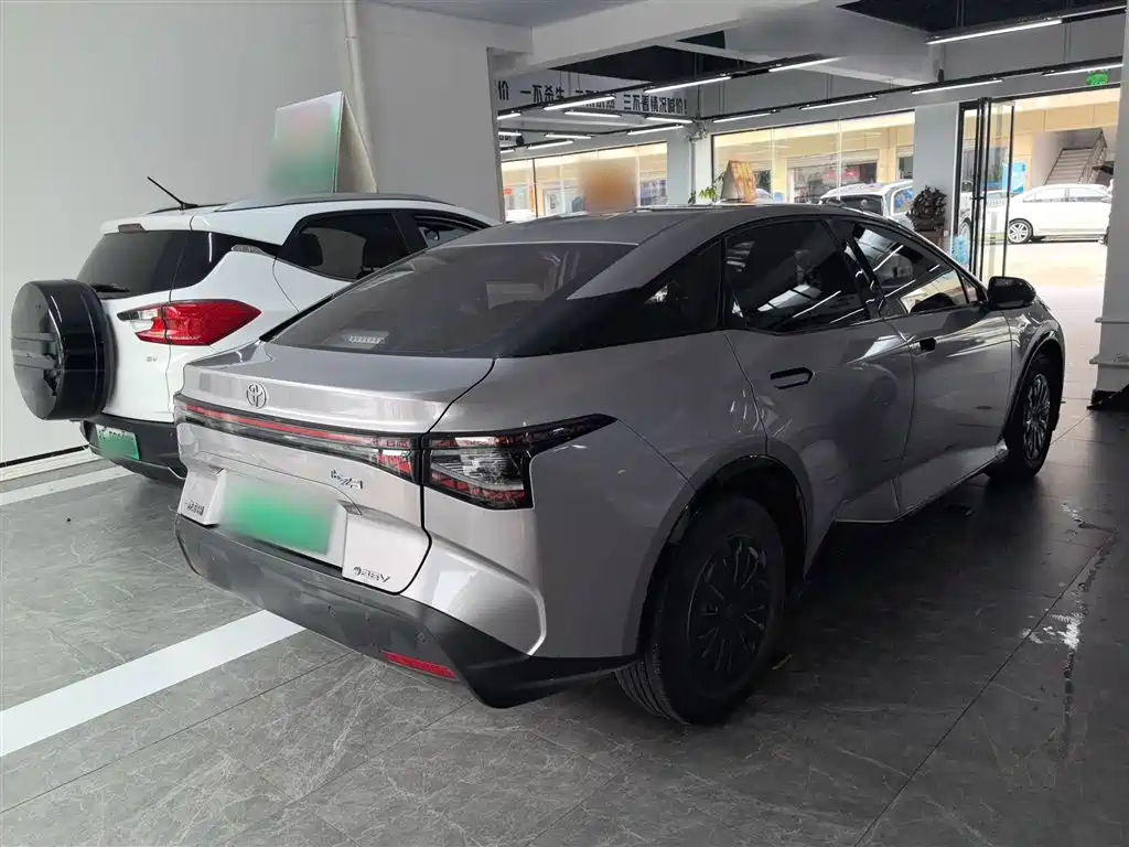 Toyota bZ3 2023 517km Elite PRO фото 7