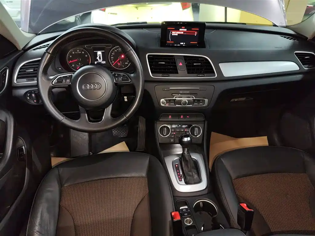 Audi Q3 2017 30 TFSI Fashion фото 5
