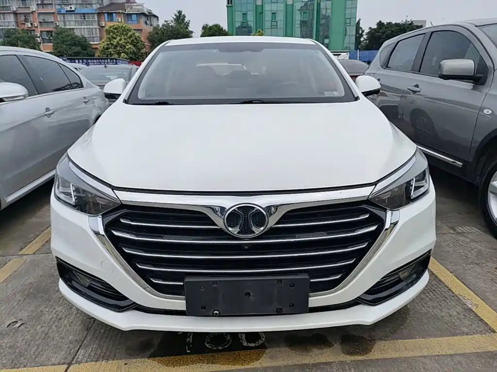 BAIC Senova D50 2018 2018 1.5L Manual Premium Smart Drive Edition