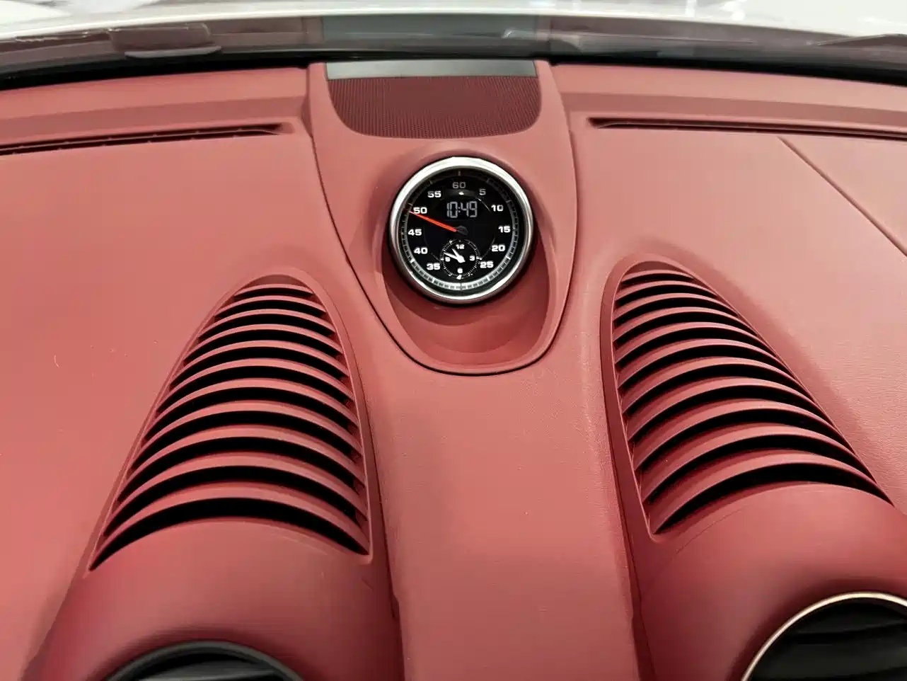 Porsche 718 2023 Boxster Style Edition 2.0T фото 9