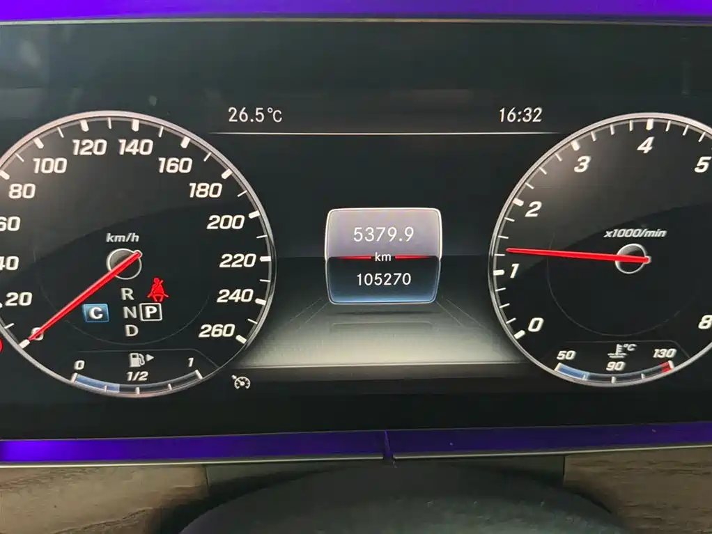 Mercedes-Benz E-Class 2020 E 300 L Luxury Model фото 13