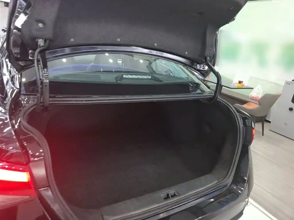 Nissan SYLPHY, миниатюра 19