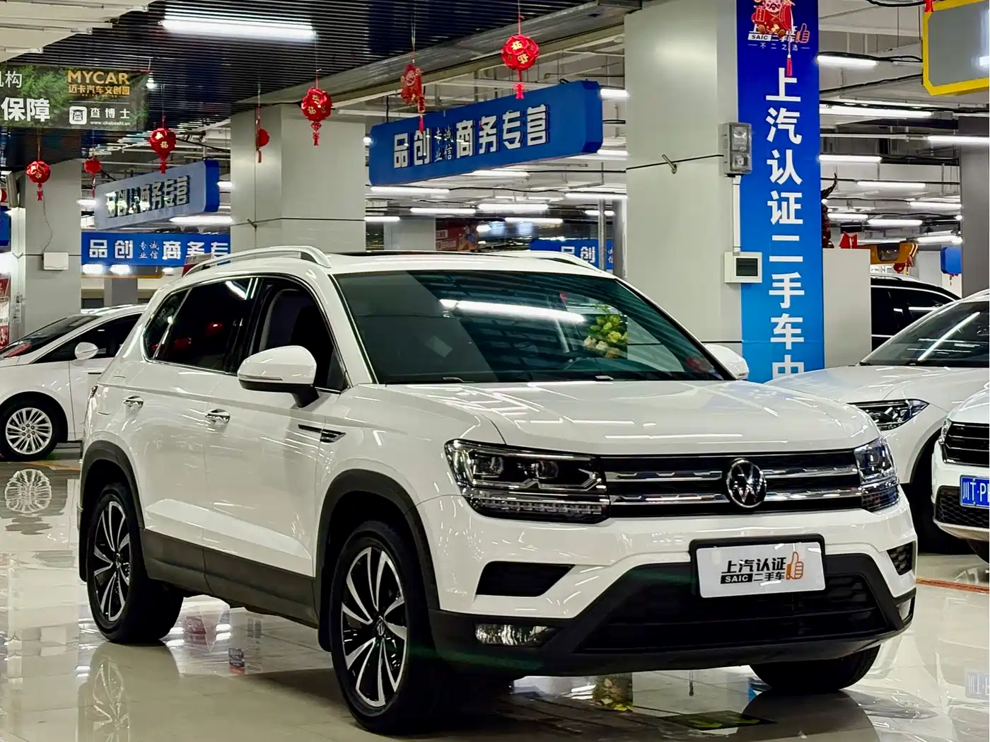 Volkswagen Tharu 2022 280TSI FWD Luxury Edition фото 3