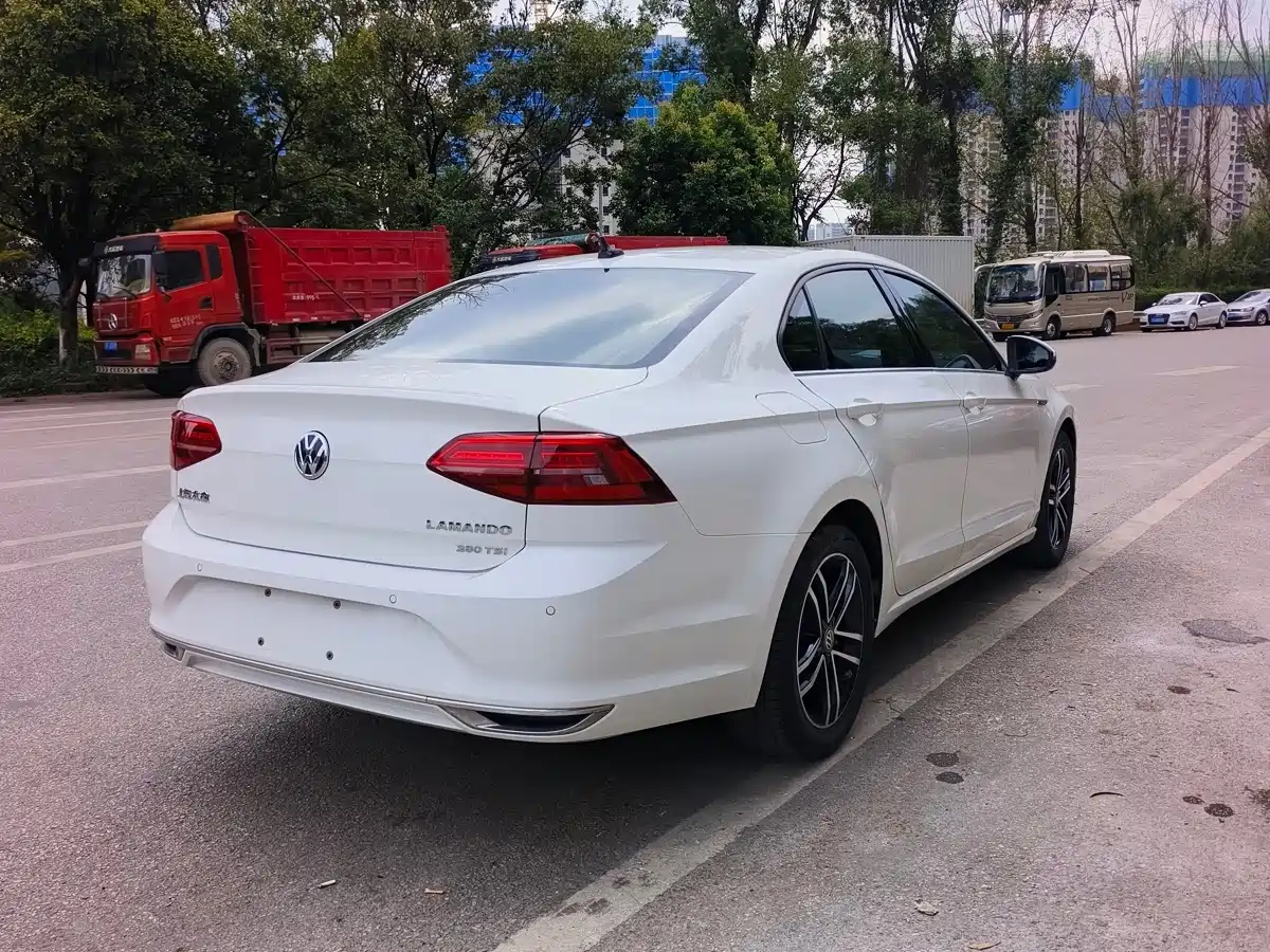 Volkswagen Lamando, миниатюра 7