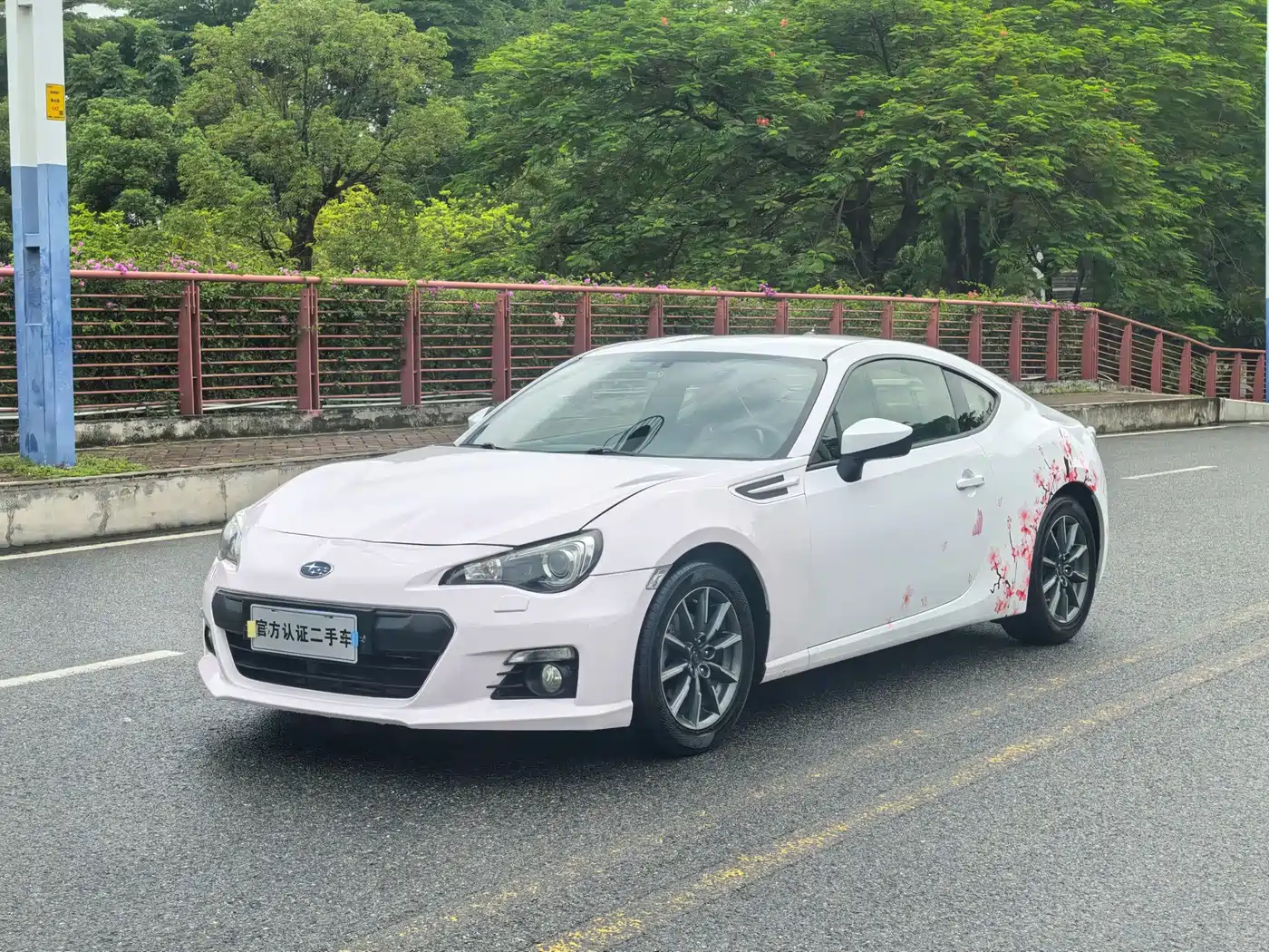 Фото 1 - Subaru BRZ