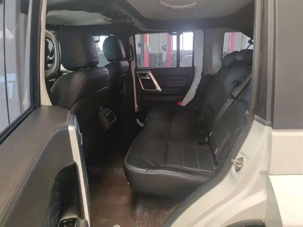 BAIC ORV Beijing Offroad BJ40 2019 PLUS 2.3T Automatic 4WD Luxury Edition China VI фото 13