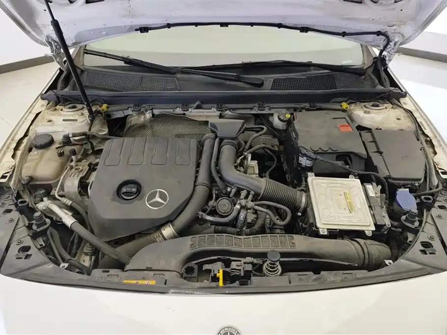 Mercedes-Benz A-Class 2019 A 180 L Sport Sedan фото 10