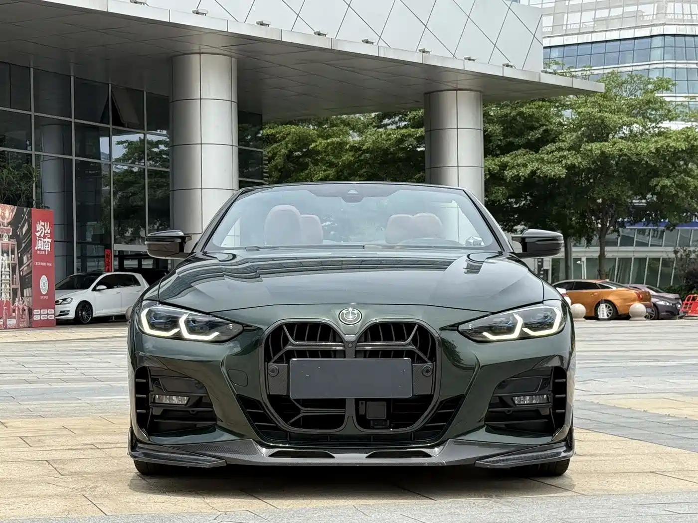 BMW 4 Series 2021 430i Convertible M Sport Shadow Edition фото 2