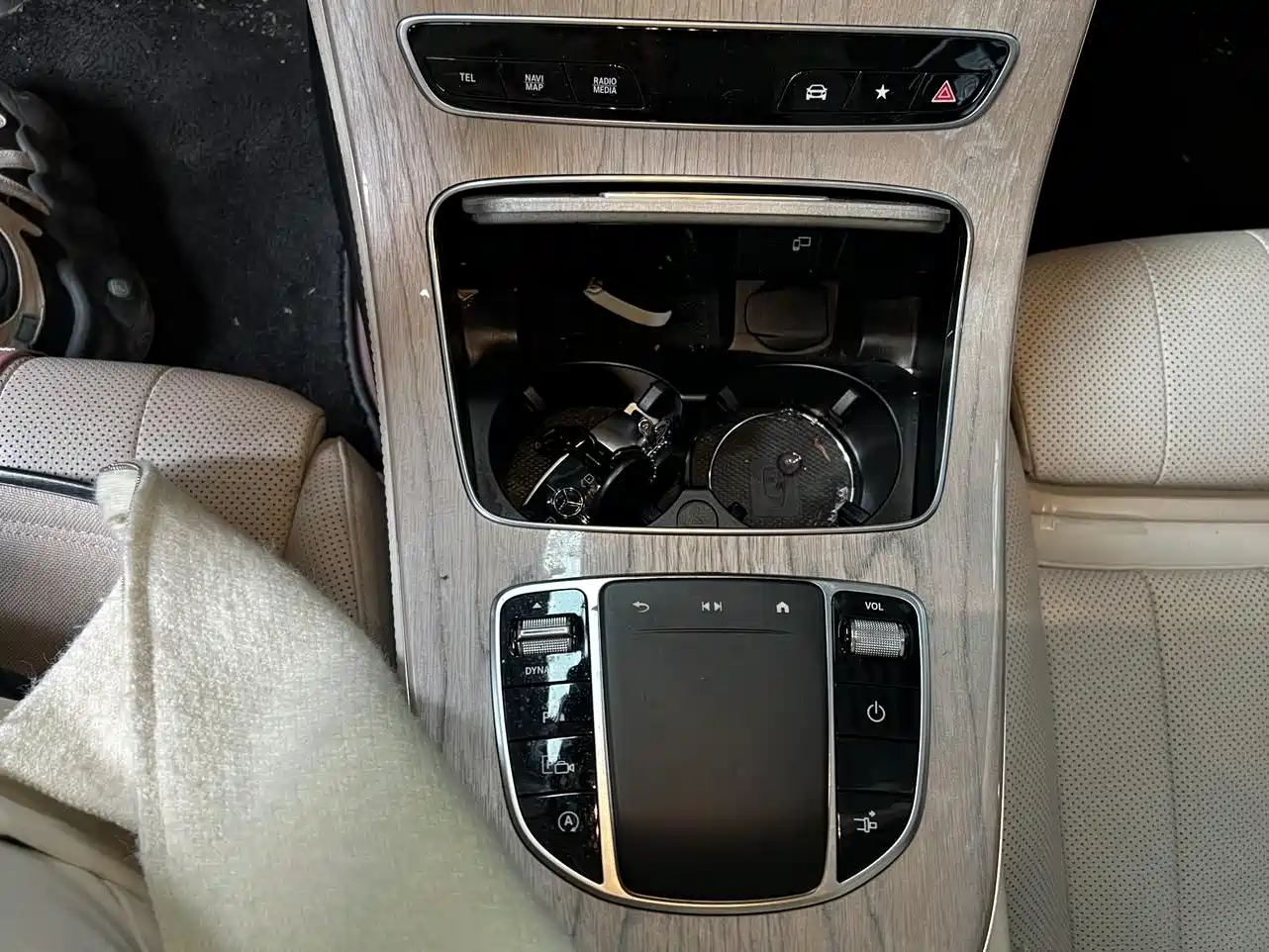 Mercedes-Benz E-Class (Import) 2023 E 260 Coupe фото 13