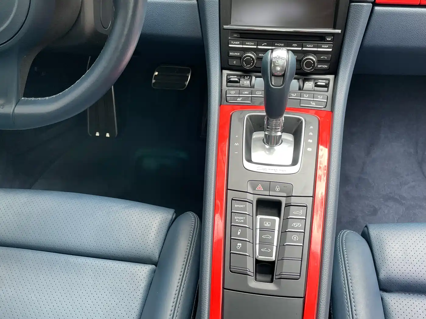 Porsche 911 2015 Carrera 4 3.4L Style Edition фото 25