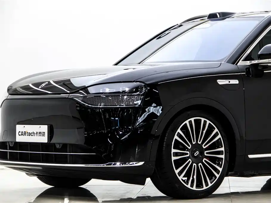 AITO Wenjie AITO M9 2024 Extended Range Ultra 42kWh 6-Seater фото 8
