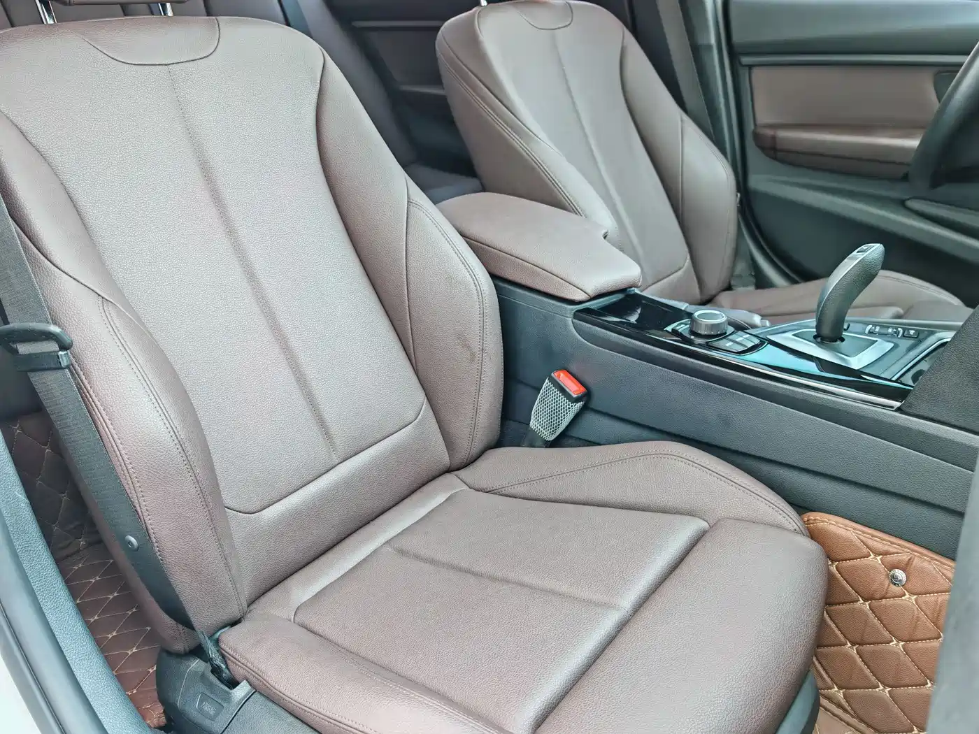 BMW 3 Series 2018 320Li Fashion Style фото 18