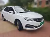 Фото 24 - Geely Vision