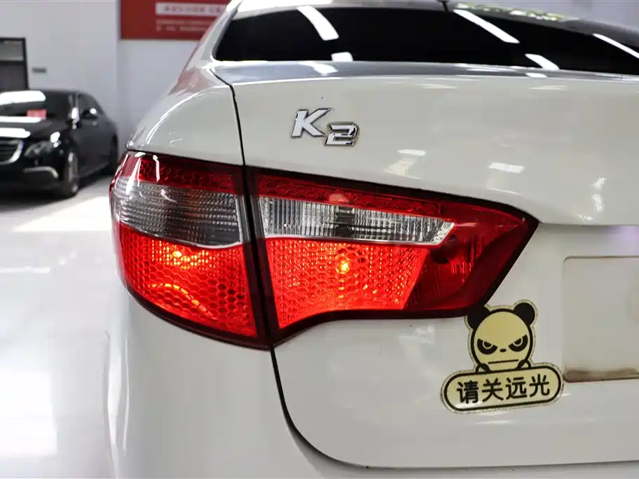 Kia K2 2012 Sedan 1.4L AT GLS Commemorative Edition фото 21