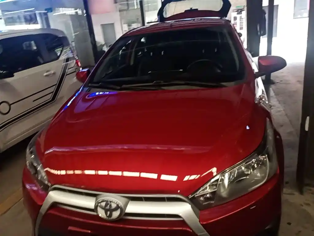 Toyota YARiS L Zhi Xuan 2015 1.5E Auto Charming Edition фото 3