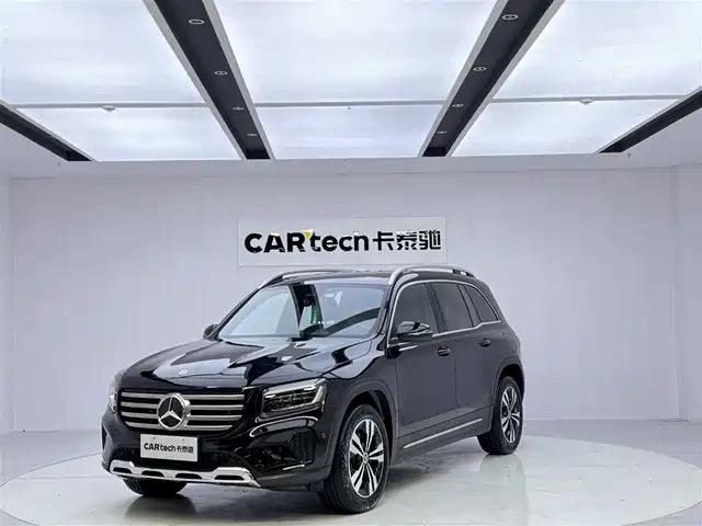 MERCEDES-BENZ GLB