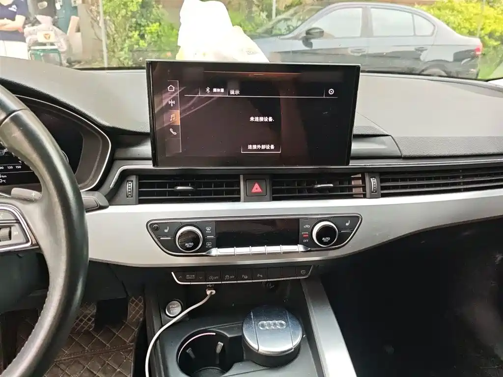 Audi A4L 2020 40 TFSI Luxury Dynamic фото 6