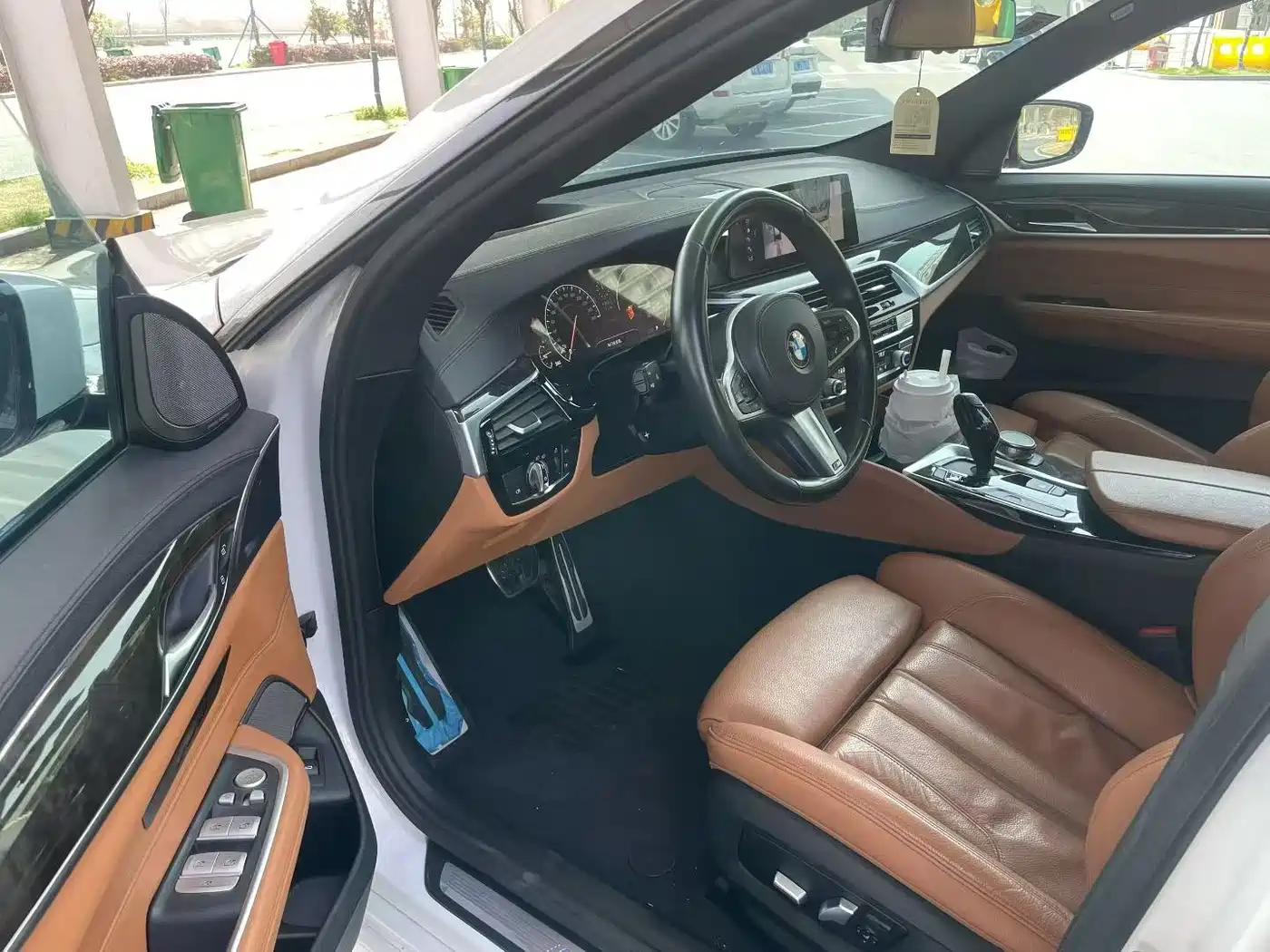 BMW 6 Series GT 2019 630i M Sport Package фото 4