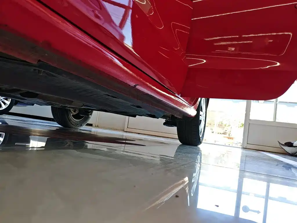 Volkswagen Polo 2016 1.4L Automatic Trend фото 22
