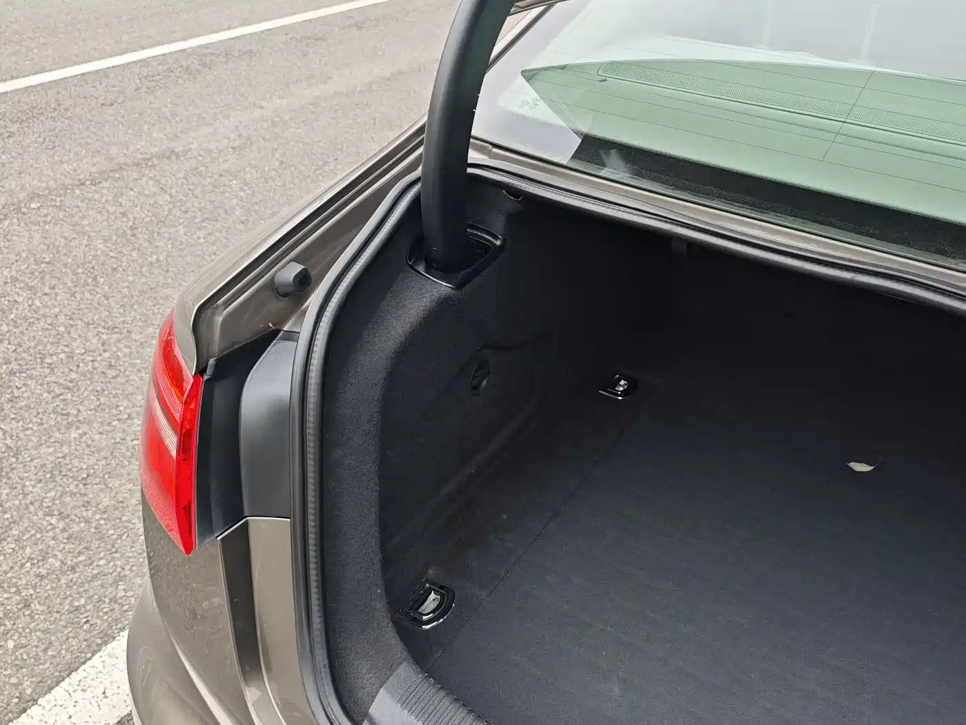 Audi A6L 2014 30 FSI Comfort фото 32