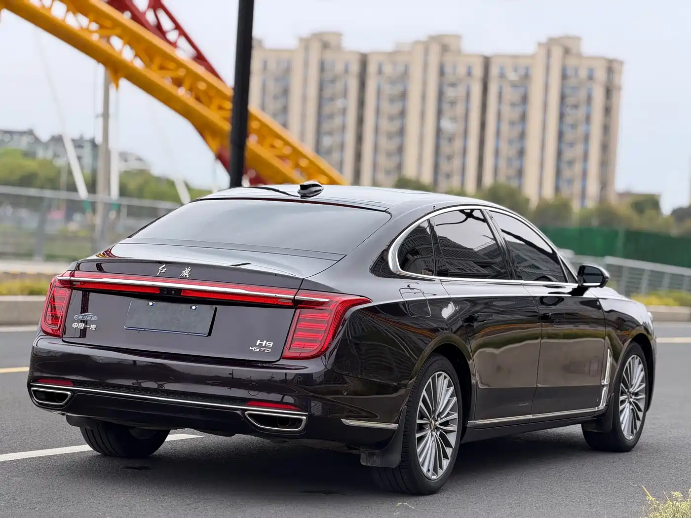 Hongqi H9 2020 2.0T Smart Connection Qi Chang Edition фото 10