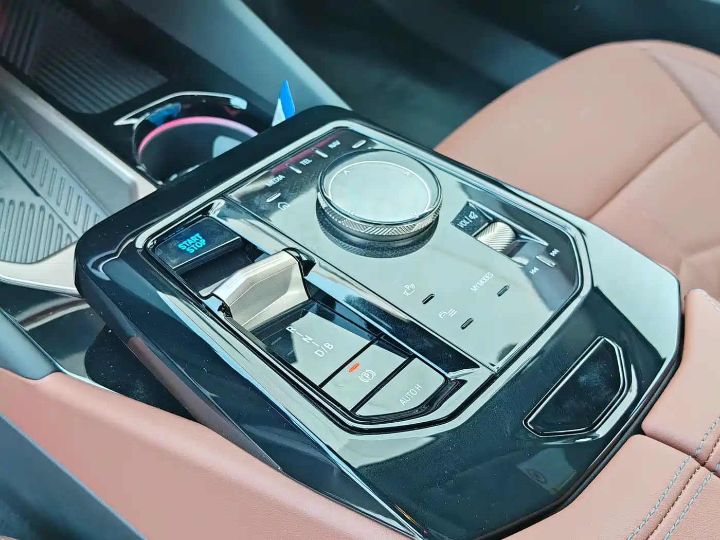 BMW i5 2025 xDrive 50L M Sport Package фото 31