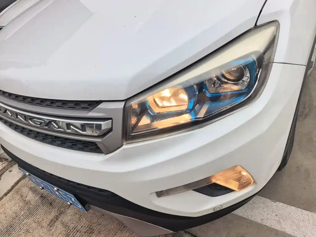 Changan CS75 2015 2014 1.8T Automatic Elite (China IV)