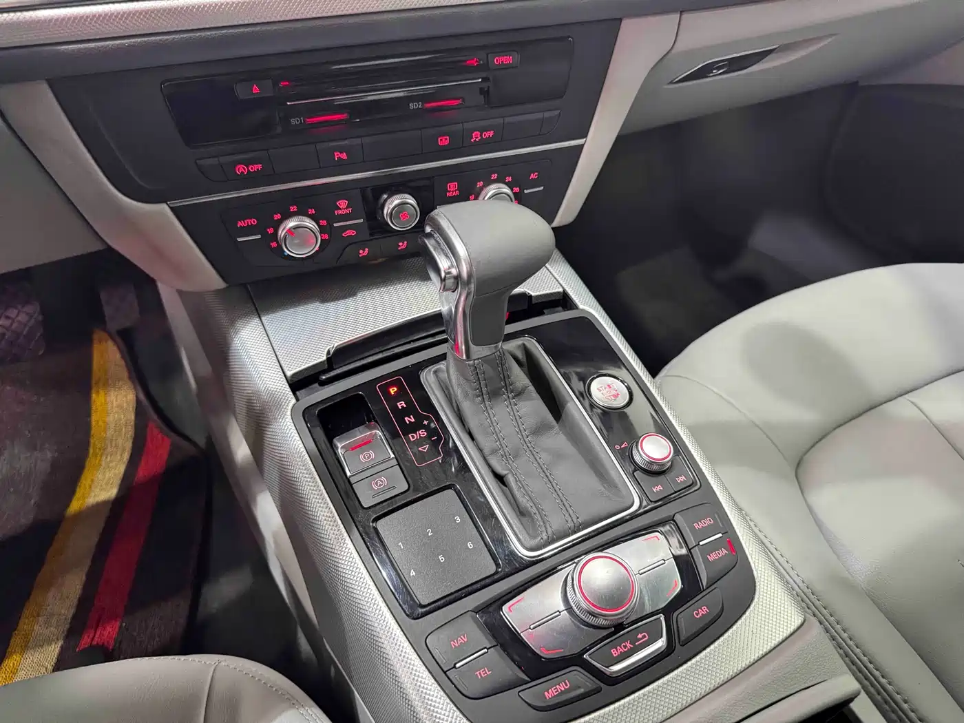 Audi A6L 2014 TFSI Standard фото 10