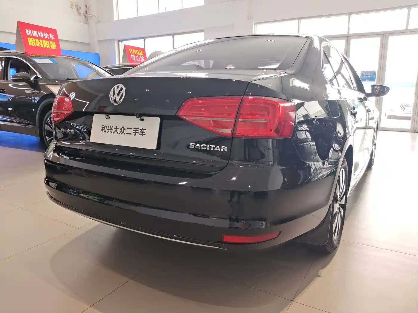 Volkswagen Sagitar 2018 1.6L Automatic Comfort фото 5