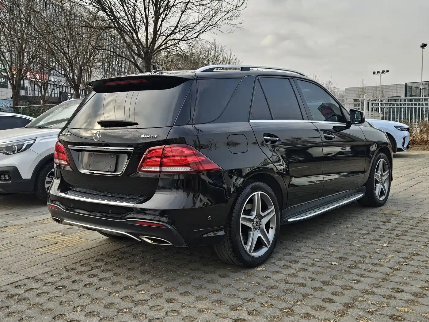 Mercedes-Benz GLE 2017 GLE 400 4MATIC фото 4