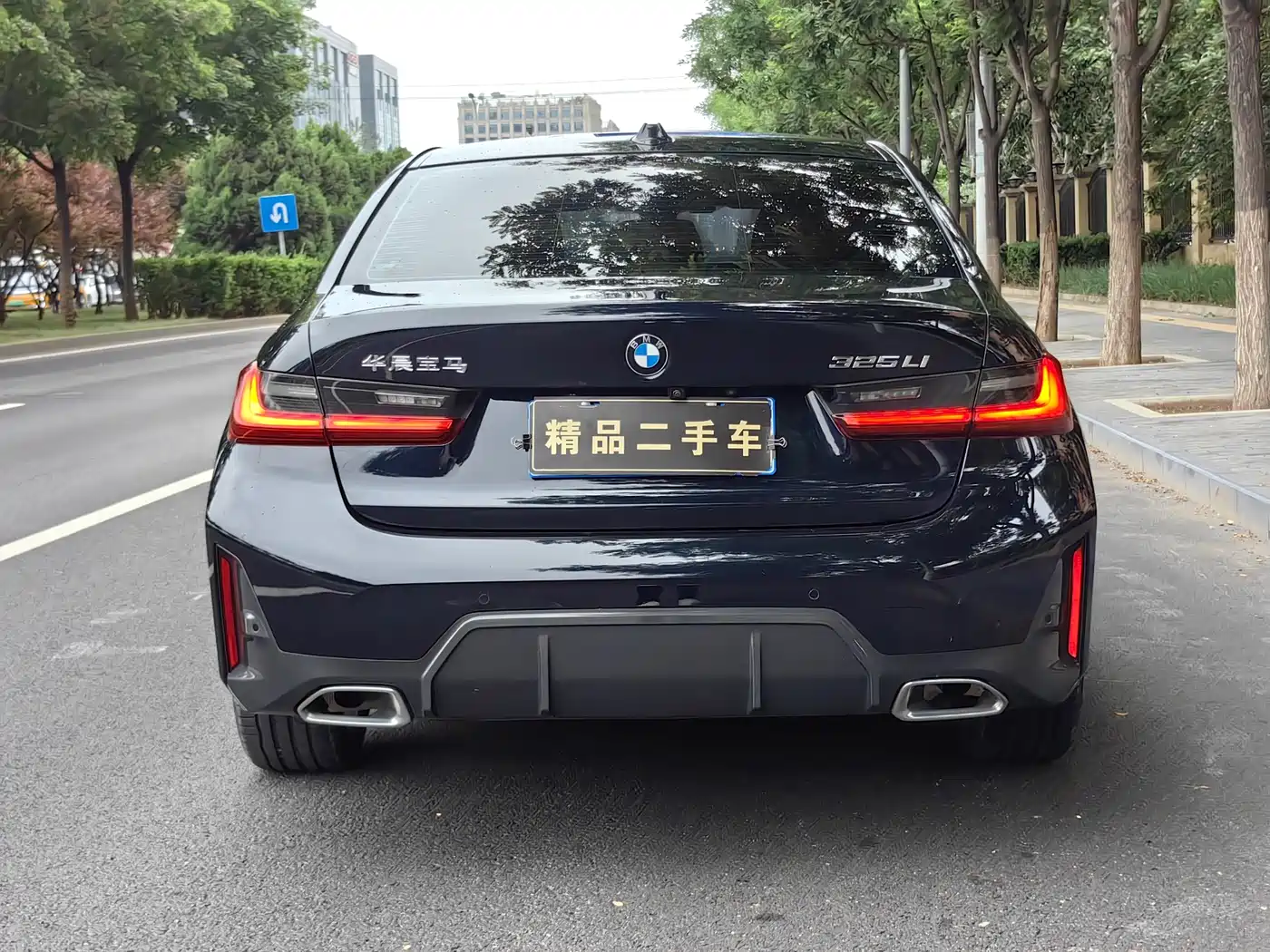 BMW 3 Series 2023 325Li M Sport Package фото 27