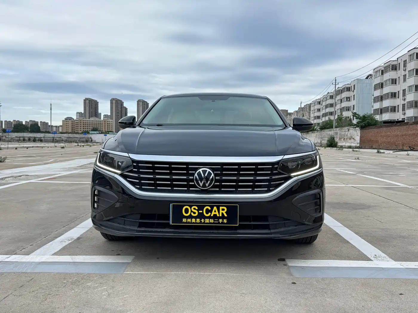 Volkswagen Passat 2022 280TSI Business Edition фото 2