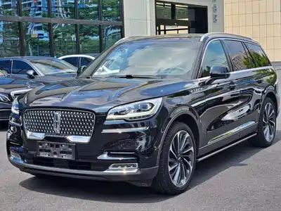 Lincoln Aviator