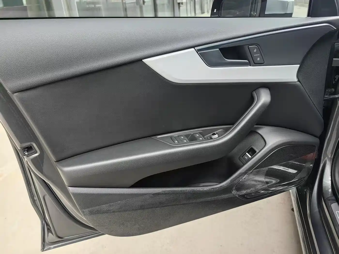 Audi A4L 2020 40 TFSI Fashion Dynamic Edition фото 13
