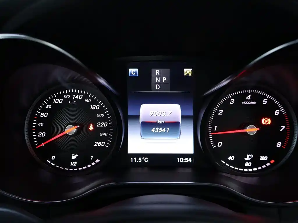 Mercedes-Benz GLC 2019 GLC 260 L 4MATIC Luxury фото 15