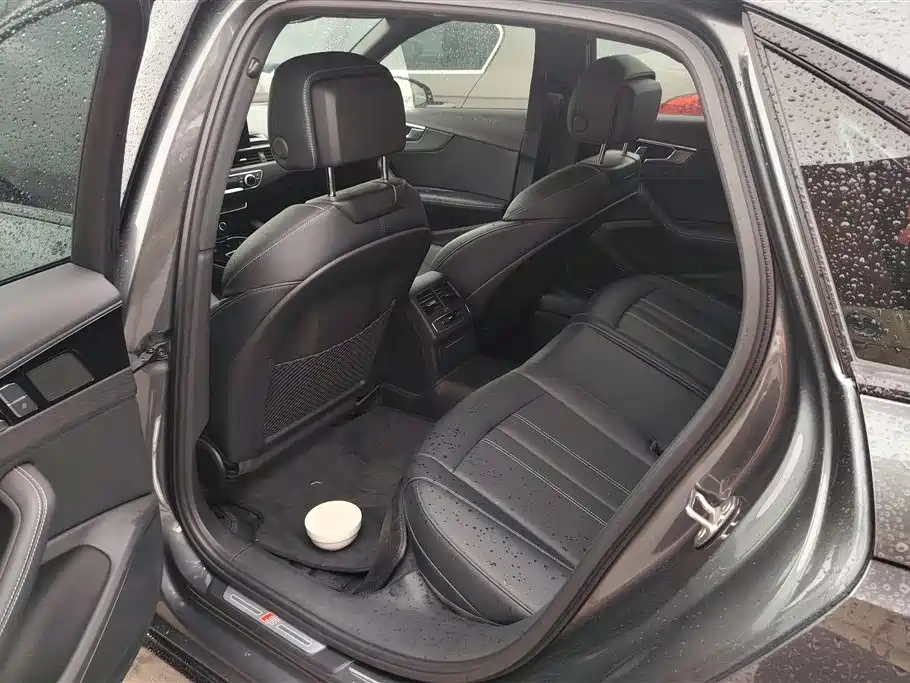 Audi A4L 2024 40 TFSI Luxury Dynamic фото 11