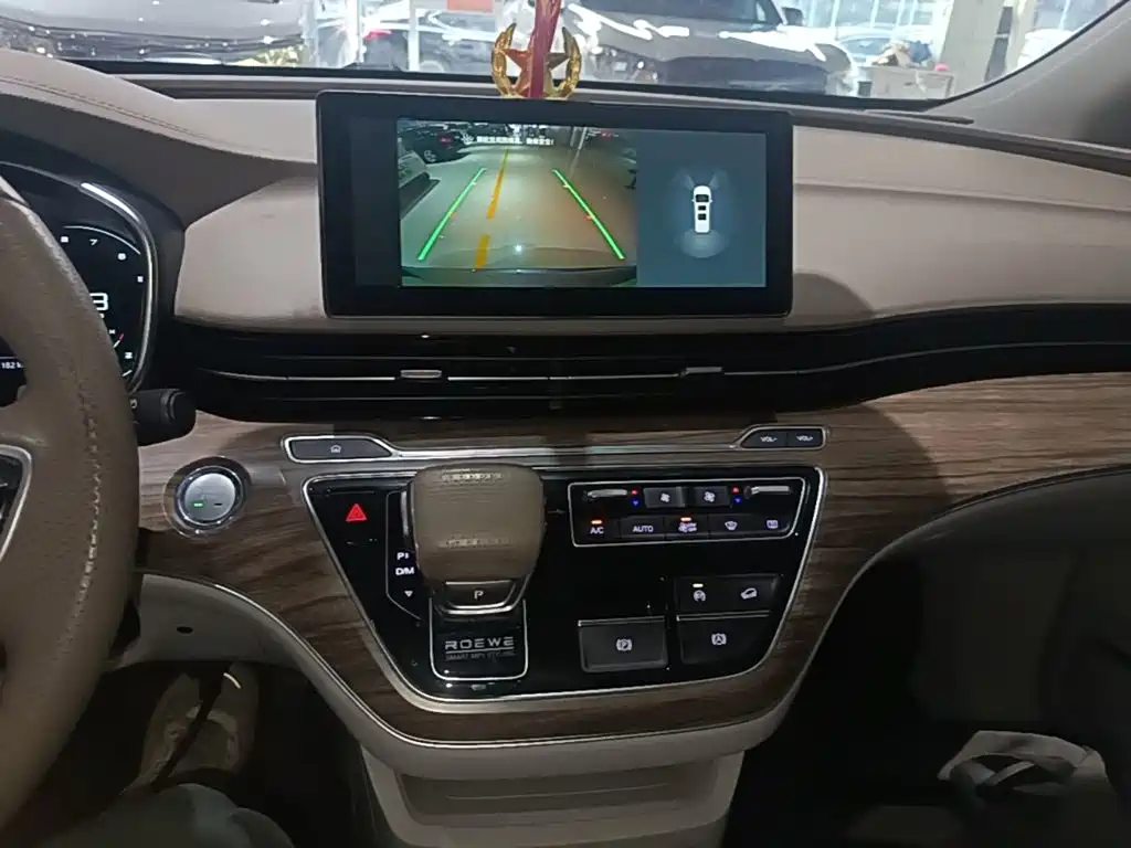 Roewe iMAX8 2023 2023 400TGI Premium Edition