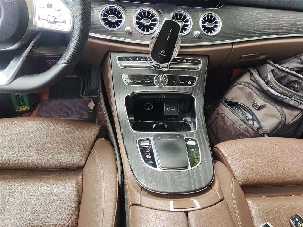 Mercedes-Benz E-Class 2019 E 260 L Sport фото 14