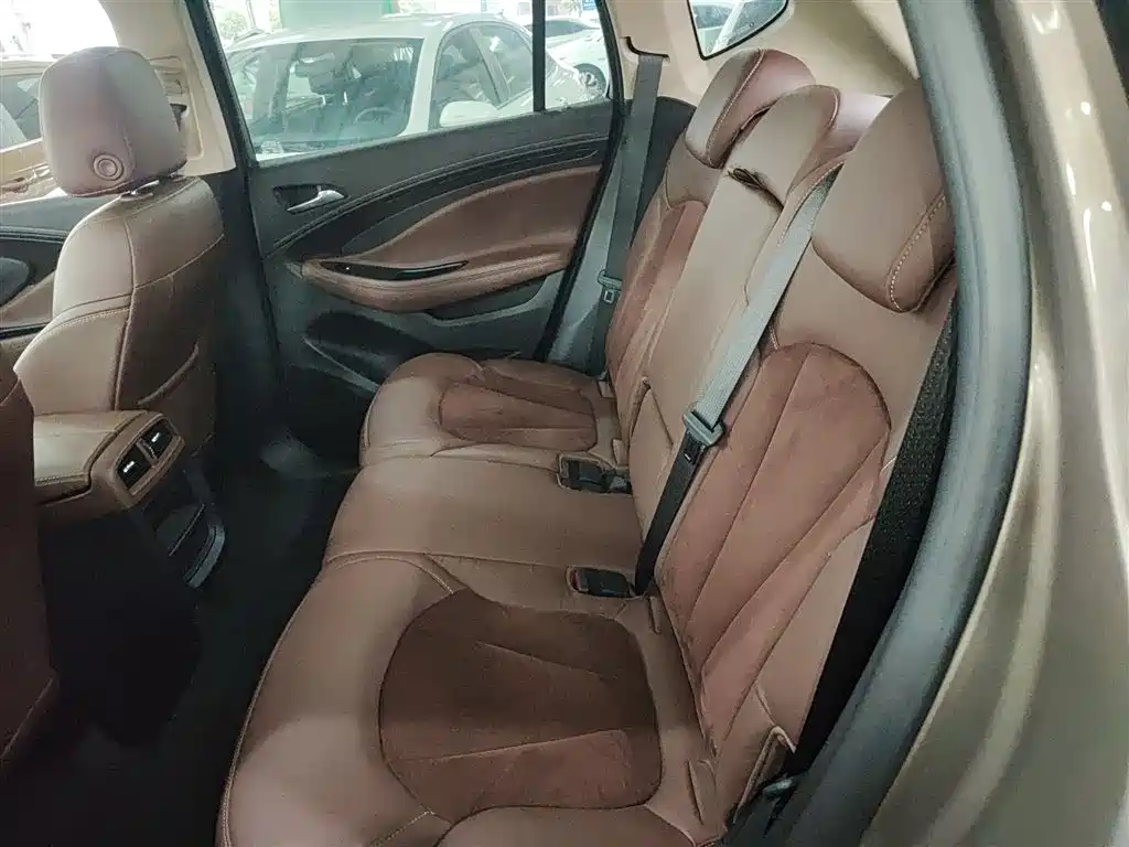 Buick Envision Plus 2017 28T AWD Elite фото 13