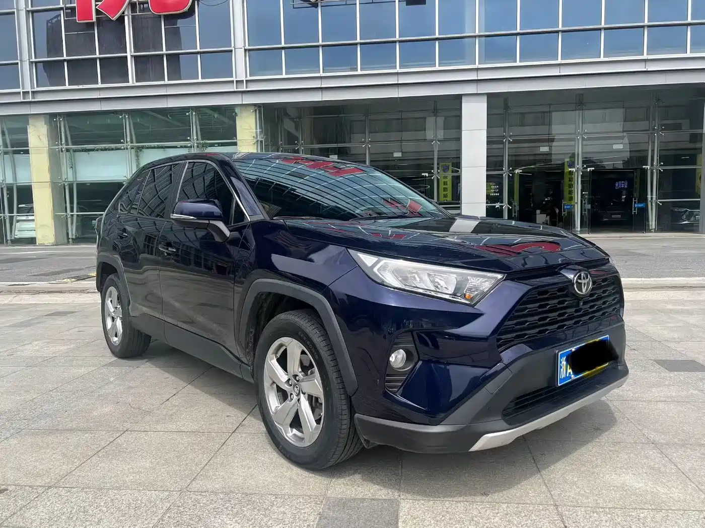 Toyota RAV4 Rongfang 2022 2.0L CVT 2WD Trend Edition фото 7