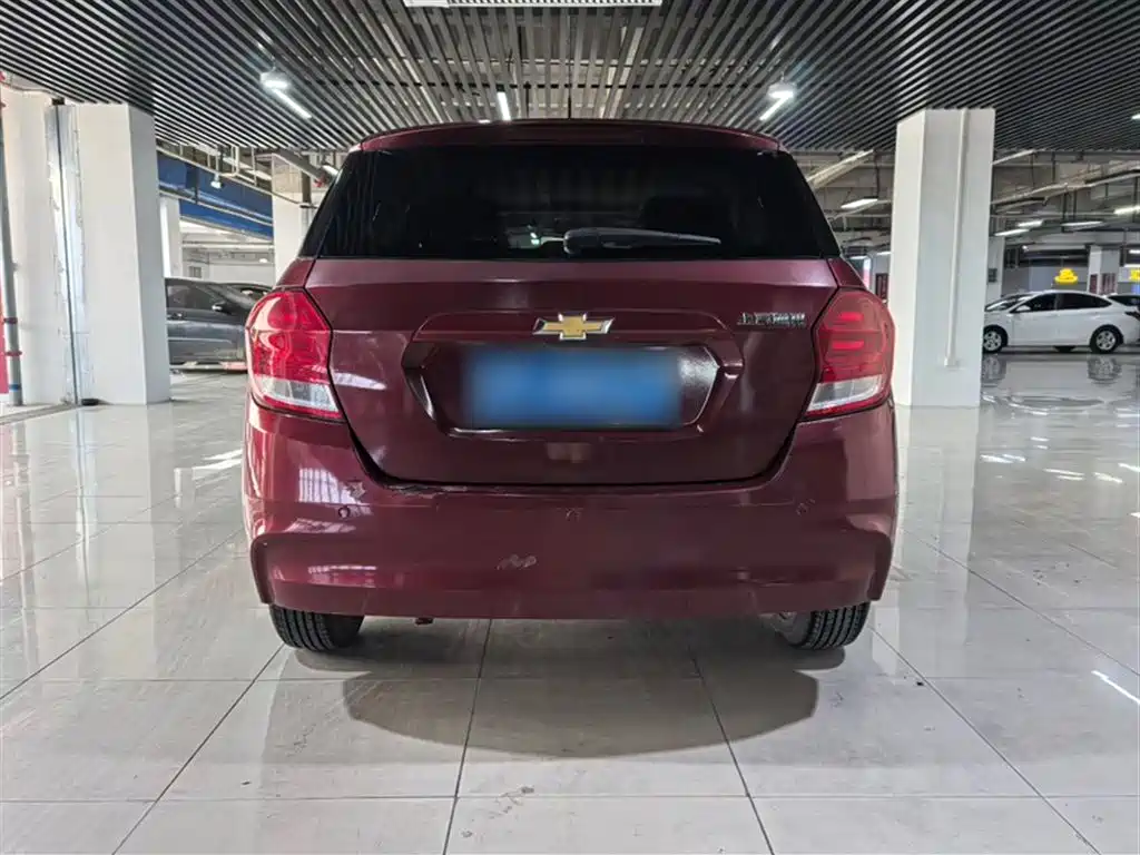 Chevrolet Lova RV 2016 1.5L Automatic Fun Edition фото 22