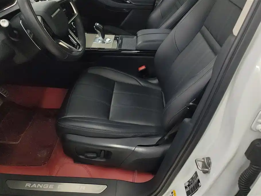 Land Rover Range Rover Evoque 2022 Range Rover Evoque L 249PS R-Dynamic HSE Luxury Edition фото 9