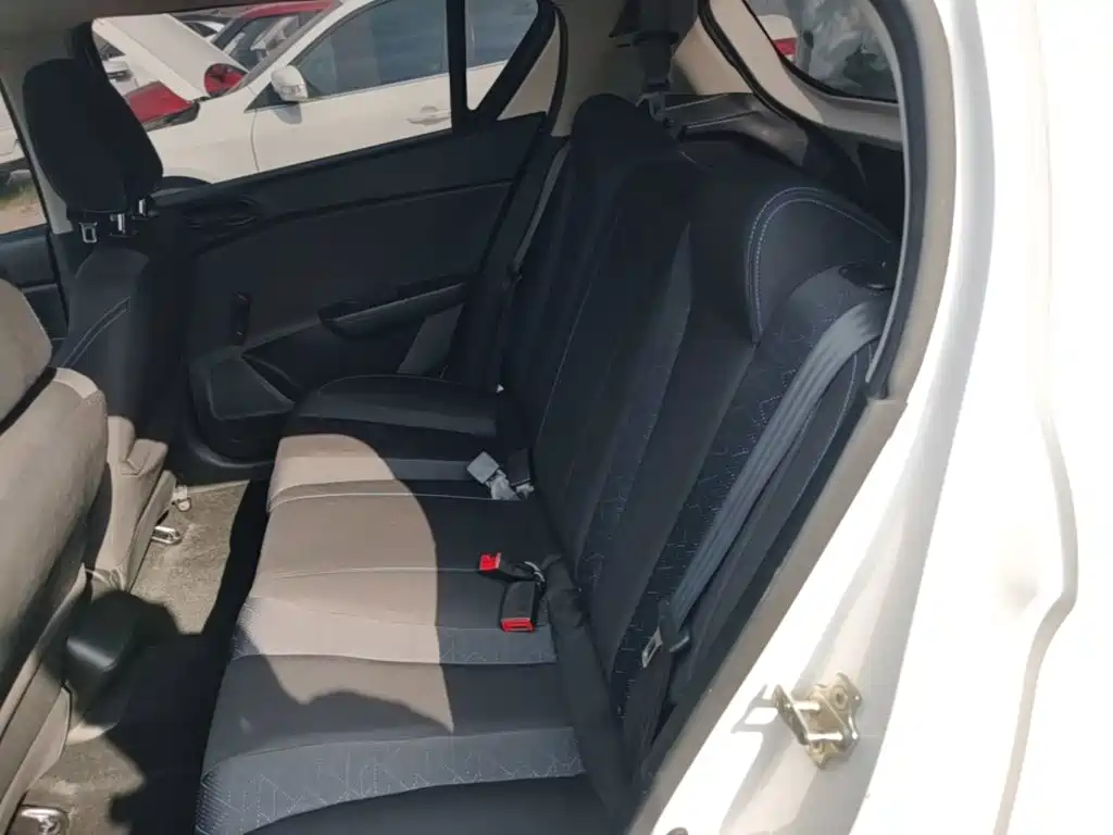 Baojun 310 2016 2016 1.2L Manual Value Edition