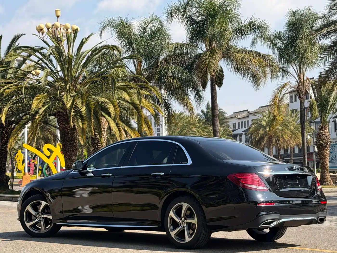 Mercedes-Benz E-Class 2017 E 200 L 4MATIC фото 9