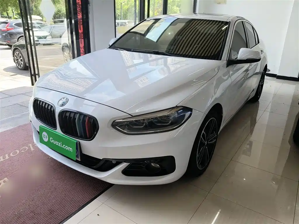 BMW 1 Series 2017 118i Sport