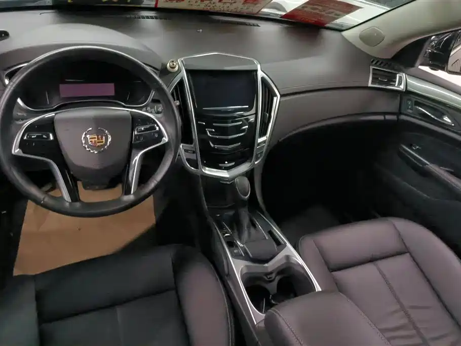 Cadillac SRX 2015 3.0L Comfort фото 11