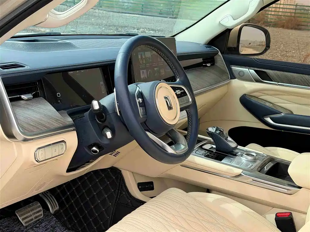 Tank 500 2022 3.0T Sport Edition Zaojing 5-Seater фото 11