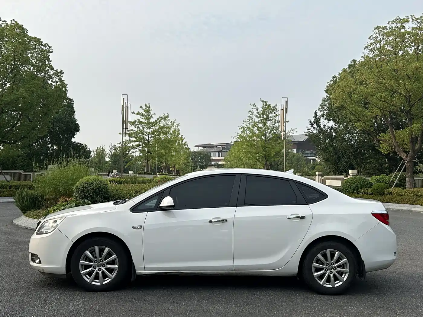 Buick Excelle 2013 GT 1.6L Automatic Fashion Edition фото 5