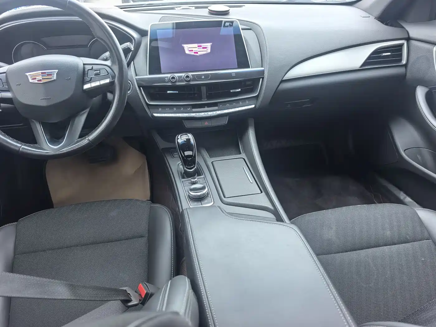 Cadillac CT5 2021 Facelift 28T Luxury Edition фото 5