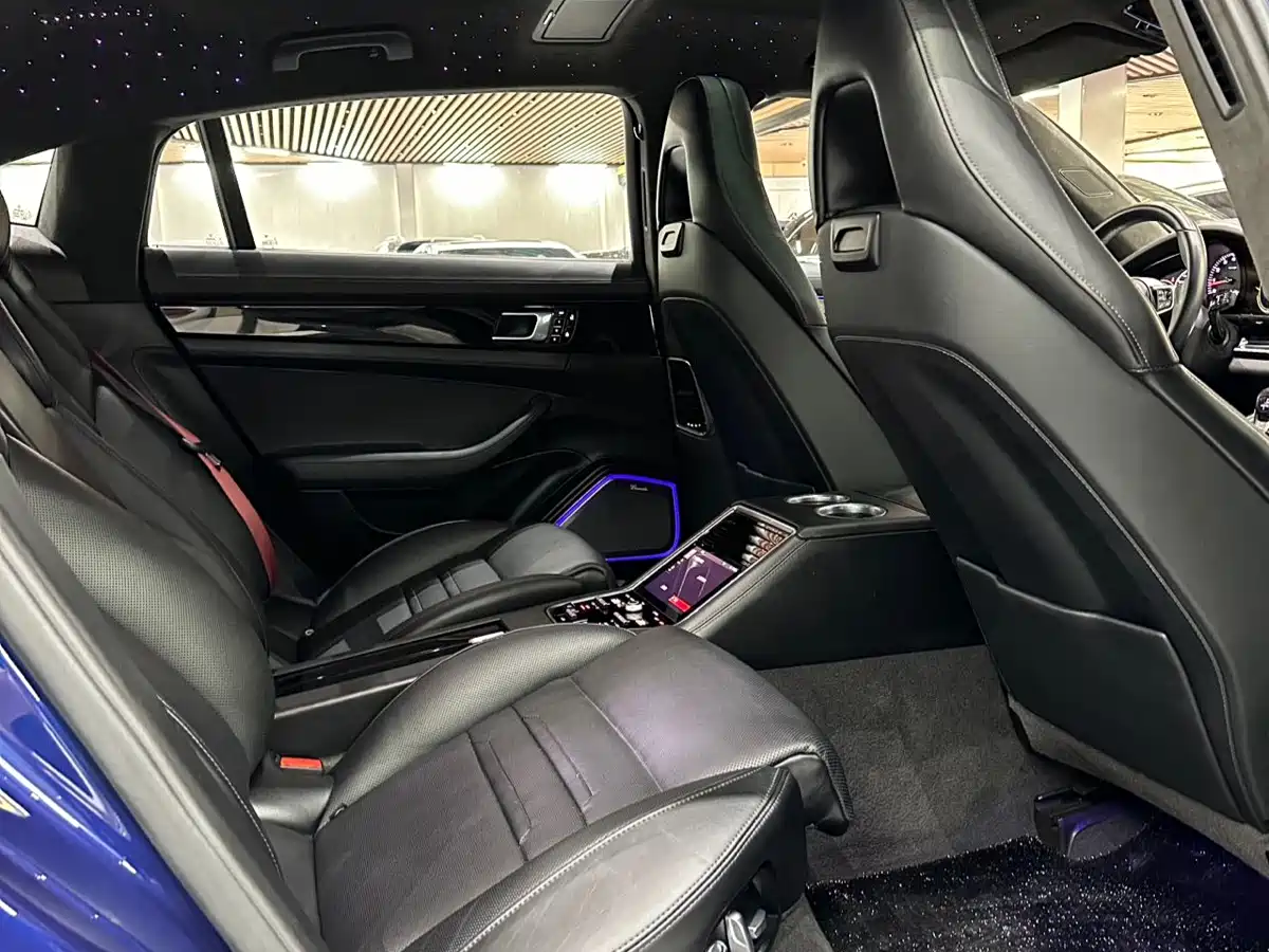 Porsche Panamera 2021 Panamera 4 Executive Long Wheelbase 2.9T фото 17